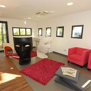 Contact Hotel La Rochelle